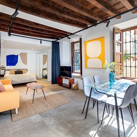 Apartamentos Realejo - Diseno, Confort Y Encanto En El Centro Historico De Granada Kültér fotó