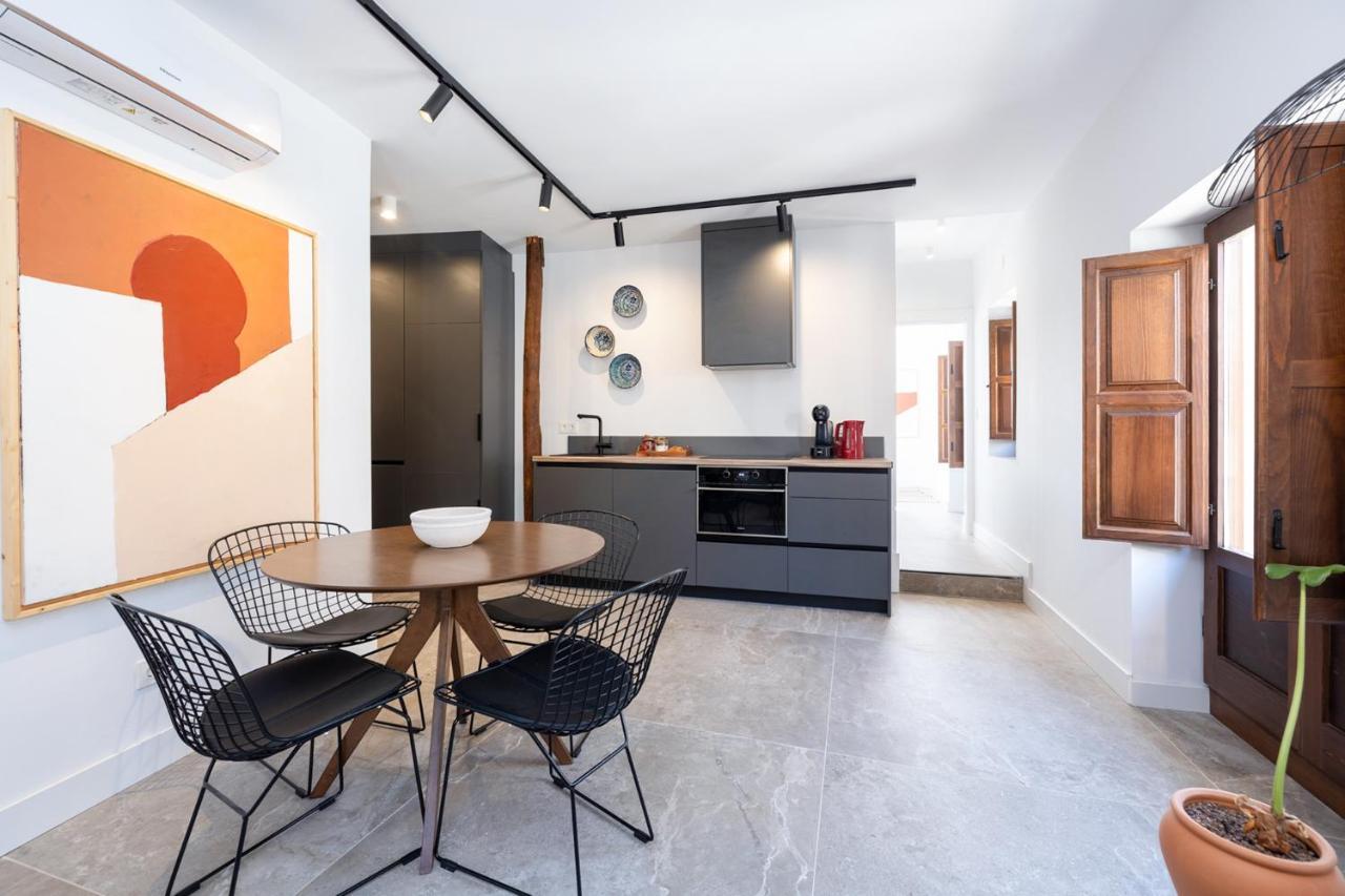 Apartamentos Realejo - Diseno, Confort Y Encanto En El Centro Historico De Granada Kültér fotó