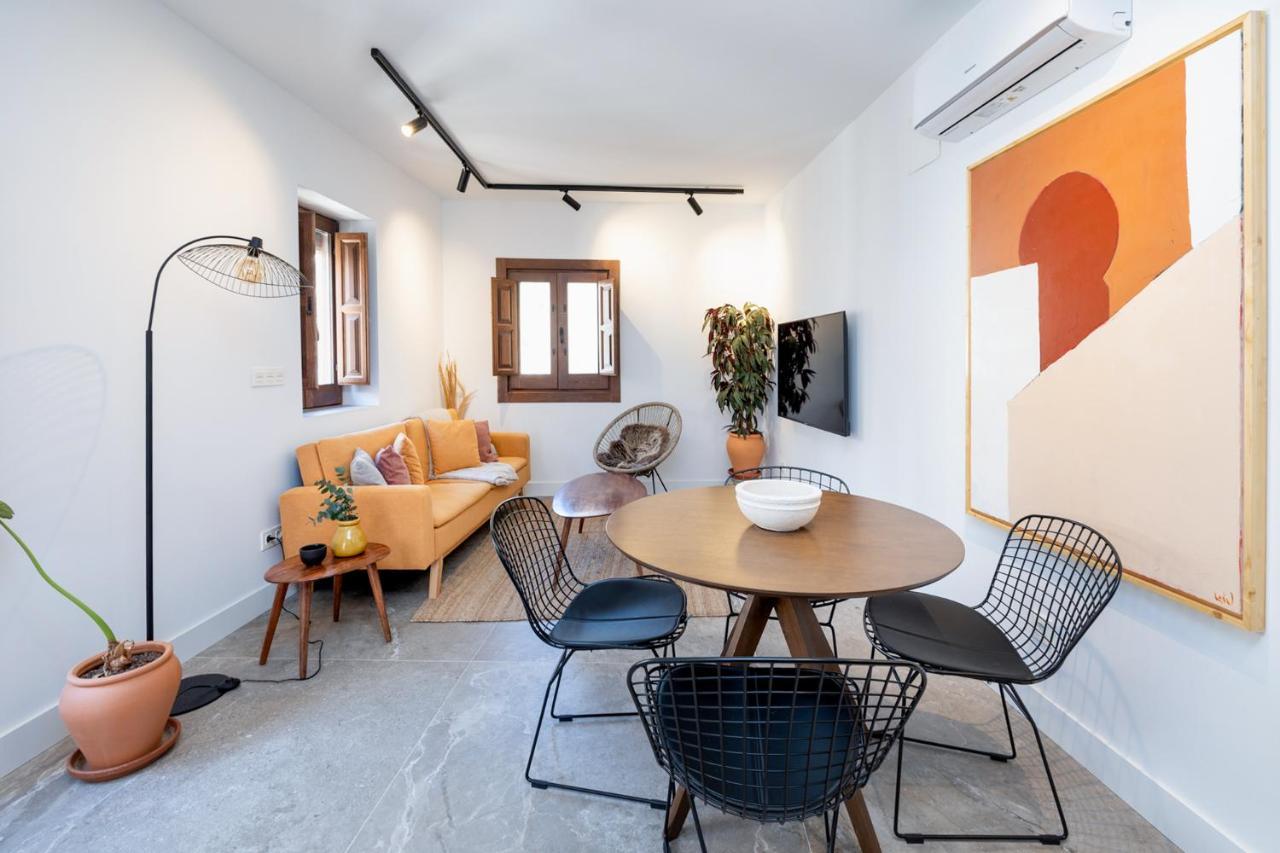 Apartamentos Realejo - Diseno, Confort Y Encanto En El Centro Historico De Granada Kültér fotó