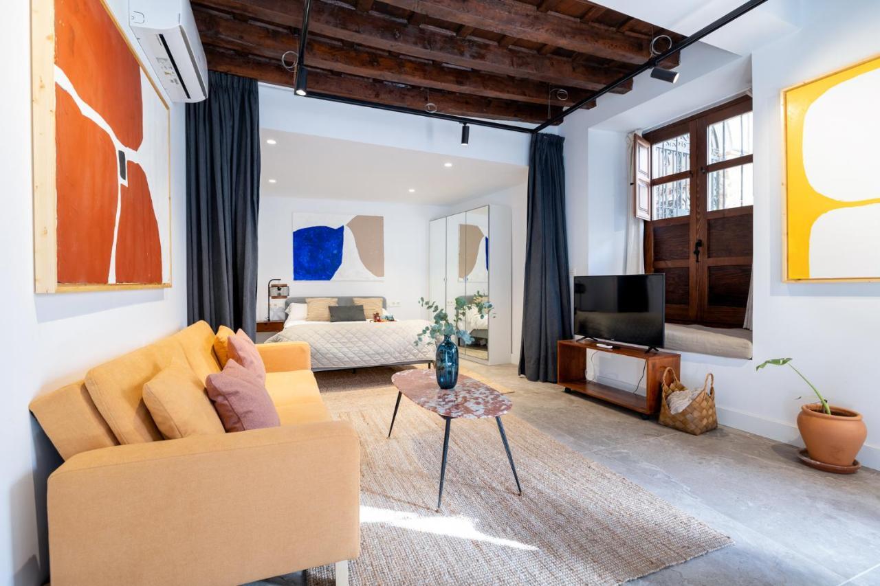 Apartamentos Realejo - Diseno, Confort Y Encanto En El Centro Historico De Granada Kültér fotó